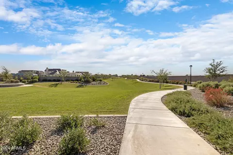 Exterior - 2659 E Maplewood St, Gilbert, AZ 85297 photo 6 of 6