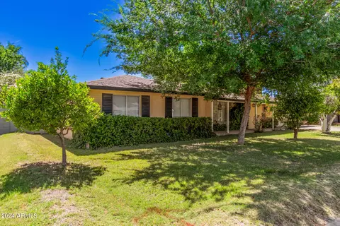 8153 N 1st Dr, Phoenix, AZ 85021 photo 2