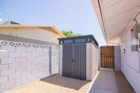 10042 N 25th St, Phoenix, AZ 85028 photo 7