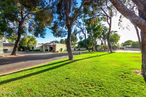 6 Echo Ln, Phoenix, AZ 85020 photo 48
