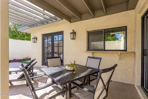 6 Echo Ln, Phoenix, AZ 85020 photo 36