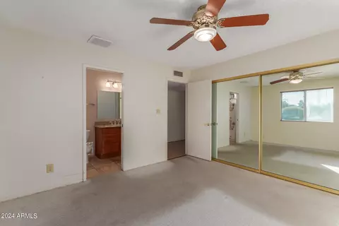 5155 E Tunder Dr, Phoenix, AZ 85044 photo 11