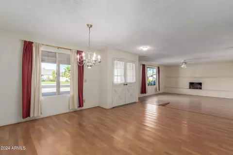 5155 E Tunder Dr, Phoenix, AZ 85044 photo 7
