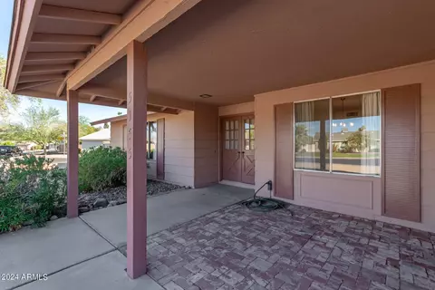 5155 E Tunder Dr, Phoenix, AZ 85044 photo 5