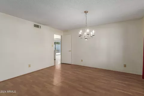 5155 E Tunder Dr, Phoenix, AZ 85044 photo 8