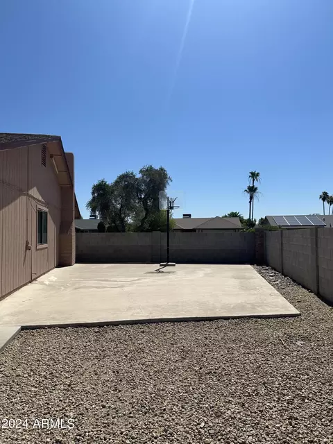 5155 E Tunder Dr, Phoenix, AZ 85044 photo 23