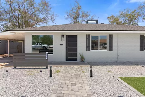 2015 W Mitchell Dr, Phoenix, AZ 85015 photo 2
