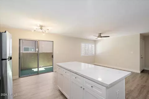 5525 E Thomas Rd #A6, Phoenix, AZ 85018 photo 7