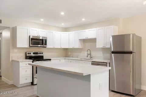5525 E Thomas Rd #A6, Phoenix, AZ 85018 photo 5