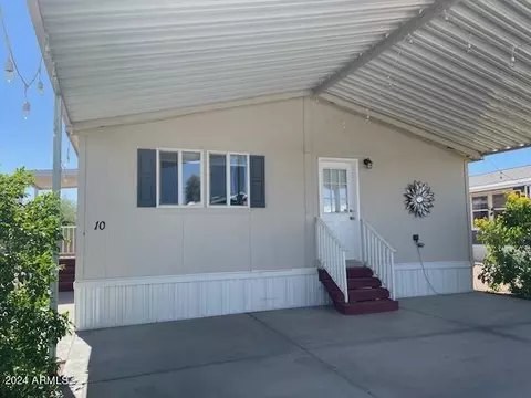 2200 N Delaware Dr #10, Apache Junction, AZ 85120