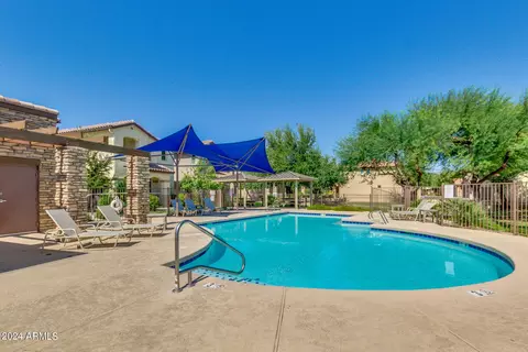 Exterior - 3008 E Sands Dr, Phoenix, AZ 85050 photo 23 of 35