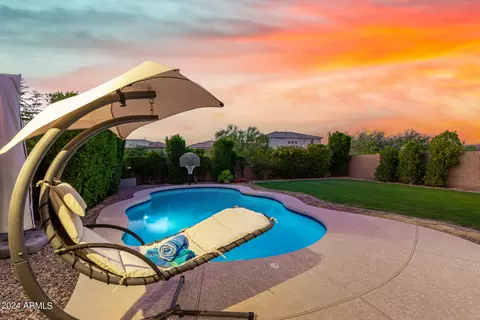 Exterior - 3008 E Sands Dr, Phoenix, AZ 85050 photo 8 of 35