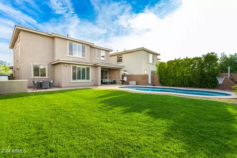 Exterior - 3008 E Sands Dr, Phoenix, AZ 85050 photo 19 of 35