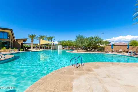 Exterior - 3008 E Sands Dr, Phoenix, AZ 85050 photo 32 of 35