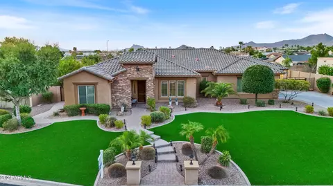 7054 E Ingram St, Mesa, AZ 85207