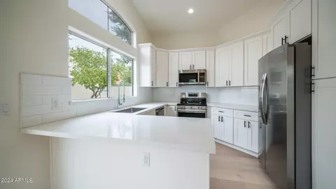 1232 E Angela Dr, Phoenix, AZ 85022 photo 7