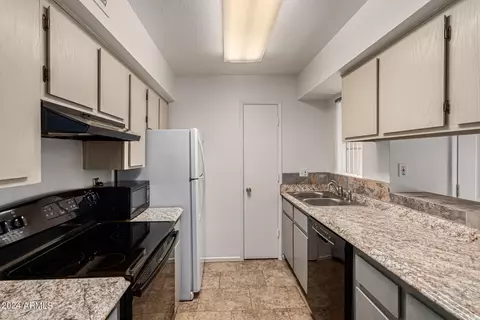 2625 E Indian School Rd #232, Phoenix, AZ 85016 photo 8