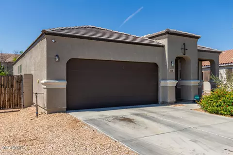 10598 E Marigold Ln, Florence, AZ 85132