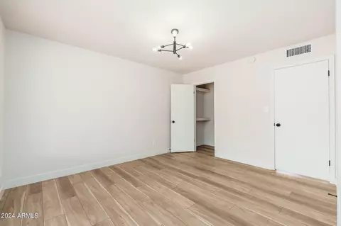 4047 E Hidalgo Ave, Phoenix, AZ 85040 photo 13