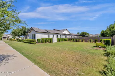 19939 E Natalie Way, Queen Creek, AZ 85142