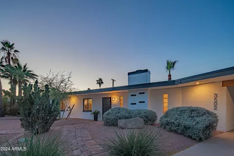 3502 E Turquoise Ave, Phoenix, AZ 85028 photo 4