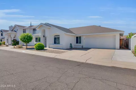 3305 E Clark Rd, Phoenix, AZ 85050 photo 3