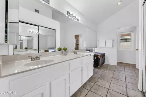 3305 E Clark Rd, Phoenix, AZ 85050 photo 11
