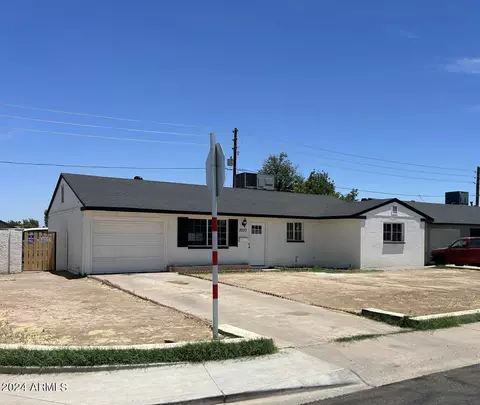 3037 N 79th Dr, Phoenix, AZ 85033