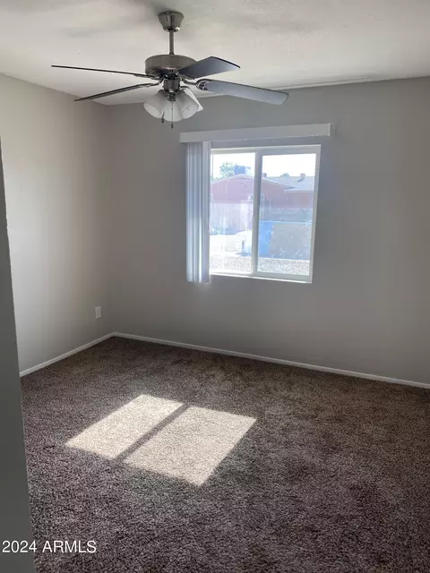 6124 W Mitchell Dr, Phoenix, AZ 85033 photo 8