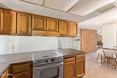 2211 E Granite Cir, Mesa, AZ 85204 photo 9