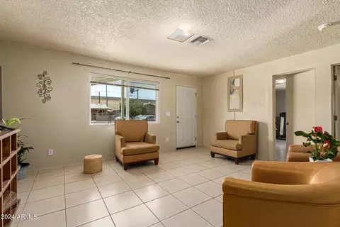 1134 W Apache St, Phoenix, AZ 85007 photo 7