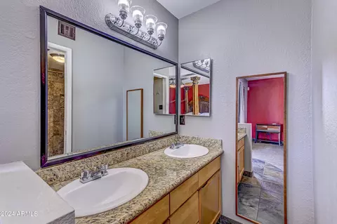 3917 E Corrine Dr, Phoenix, AZ 85032 photo 10