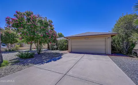 3917 E Corrine Dr, Phoenix, AZ 85032