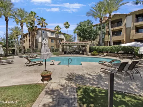 5302 E Van Buren St #1059, Phoenix, AZ 85008