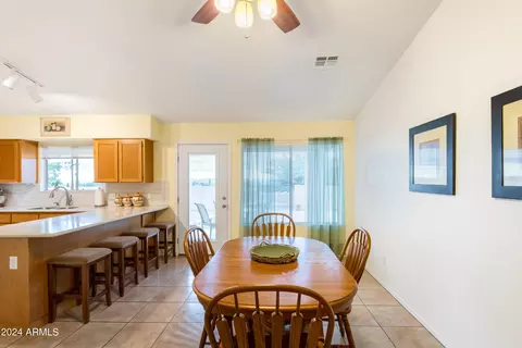 7633 S Silverstone Ave, Hereford, AZ 85615 photo 12
