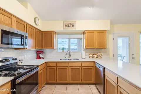 7633 S Silverstone Ave, Hereford, AZ 85615 photo 16