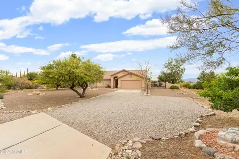 7633 S Silverstone Ave, Hereford, AZ 85615 photo 6