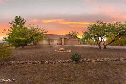7633 S Silverstone Ave, Hereford, AZ 85615