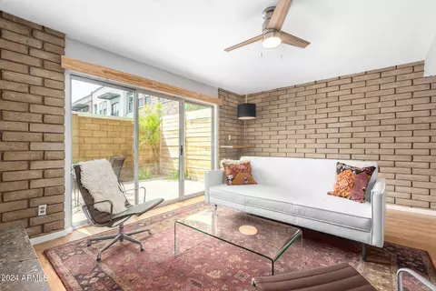 110 W Missouri Ave #26, Phoenix, AZ 85013