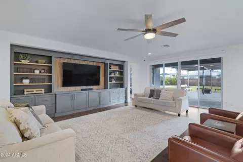 10729 E Trillium Ave, Mesa, AZ 85212 photo 3