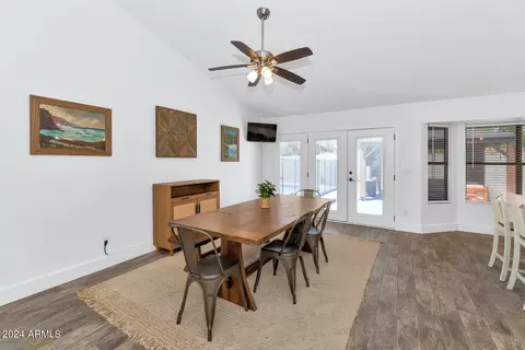 1026 S Buchanan St, Gilbert, AZ 85233 photo 6