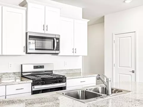 20930 N Roadrunner Ln, Maricopa, AZ 85138
