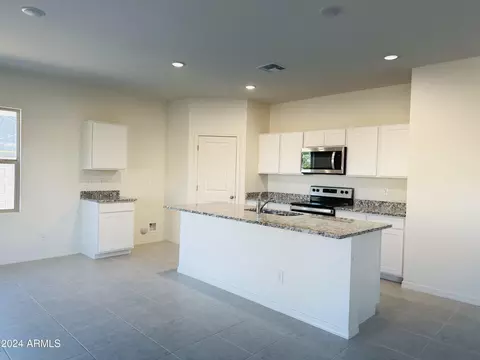 5981 E Demeter Dr, Florence, AZ 85132 photo 3