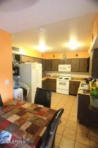 2323 W Fairmount Ave, Phoenix, AZ 85015 photo 7