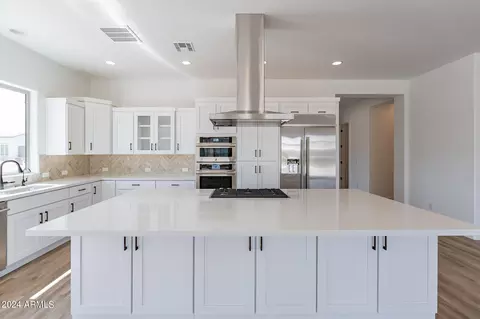 638 E Citrus Hollow Way, Queen Creek, AZ 85140