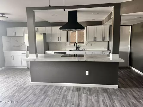 9713 W Teakwood Dr, Sun City, AZ 85351
