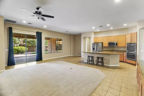 1037 W Laredo Ave, Gilbert, AZ 85233 photo 8
