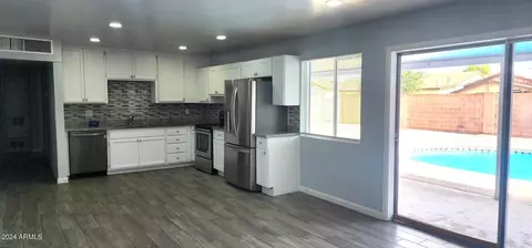 3237 W Wethersfield Rd, Phoenix, AZ 85029 photo 8