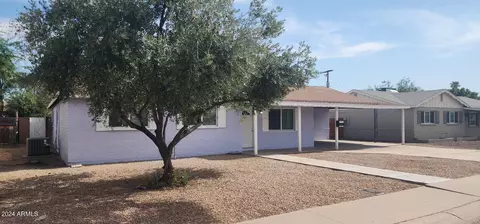3237 W Wethersfield Rd, Phoenix, AZ 85029 photo 2