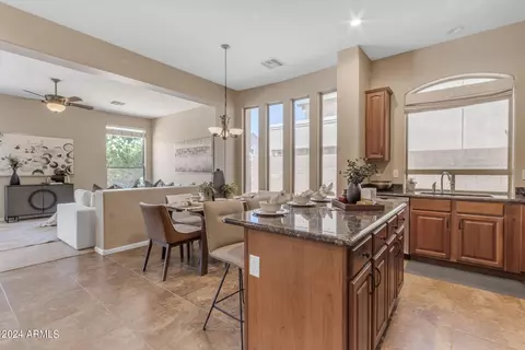3768 Esplanade Ave, Gilbert, AZ 85297 photo 8